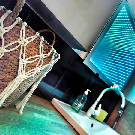 Pod Niebem - Balcony & Parking *